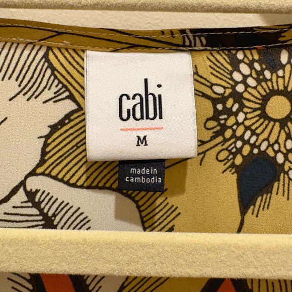 CAbi #3954 Sequel Yellow/Black Blouse - Size Medium - Picture 3 of 8